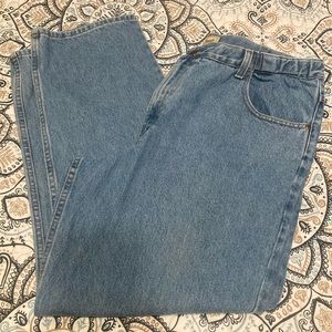 LL Bean Comfort Waist Mens 40x30 Straight LegJeans